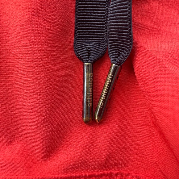 Lululemon Orange Hotty Hot 2.5 inch shorts - Picture 3 of 6